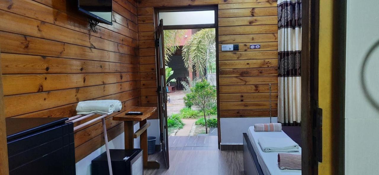 Elegant Green Beach Resort Trincomalee Buitenkant foto