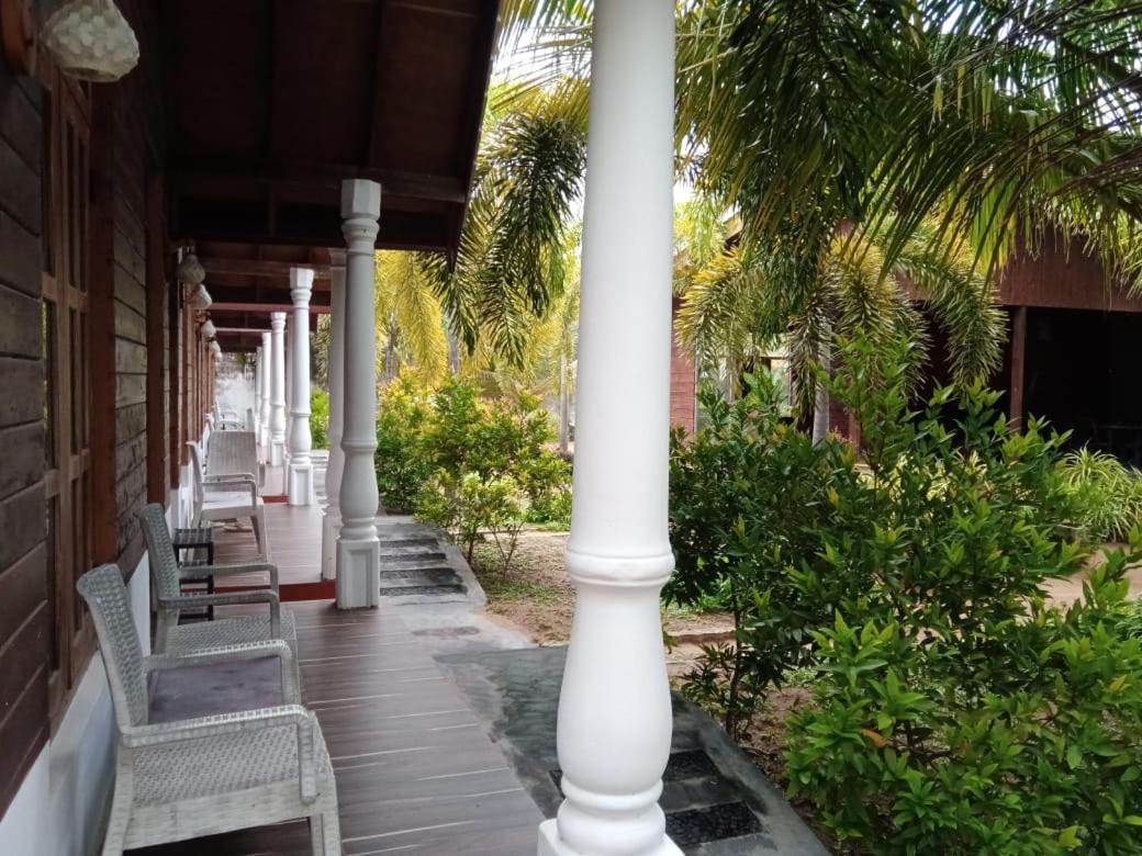 Elegant Green Beach Resort Trincomalee Buitenkant foto