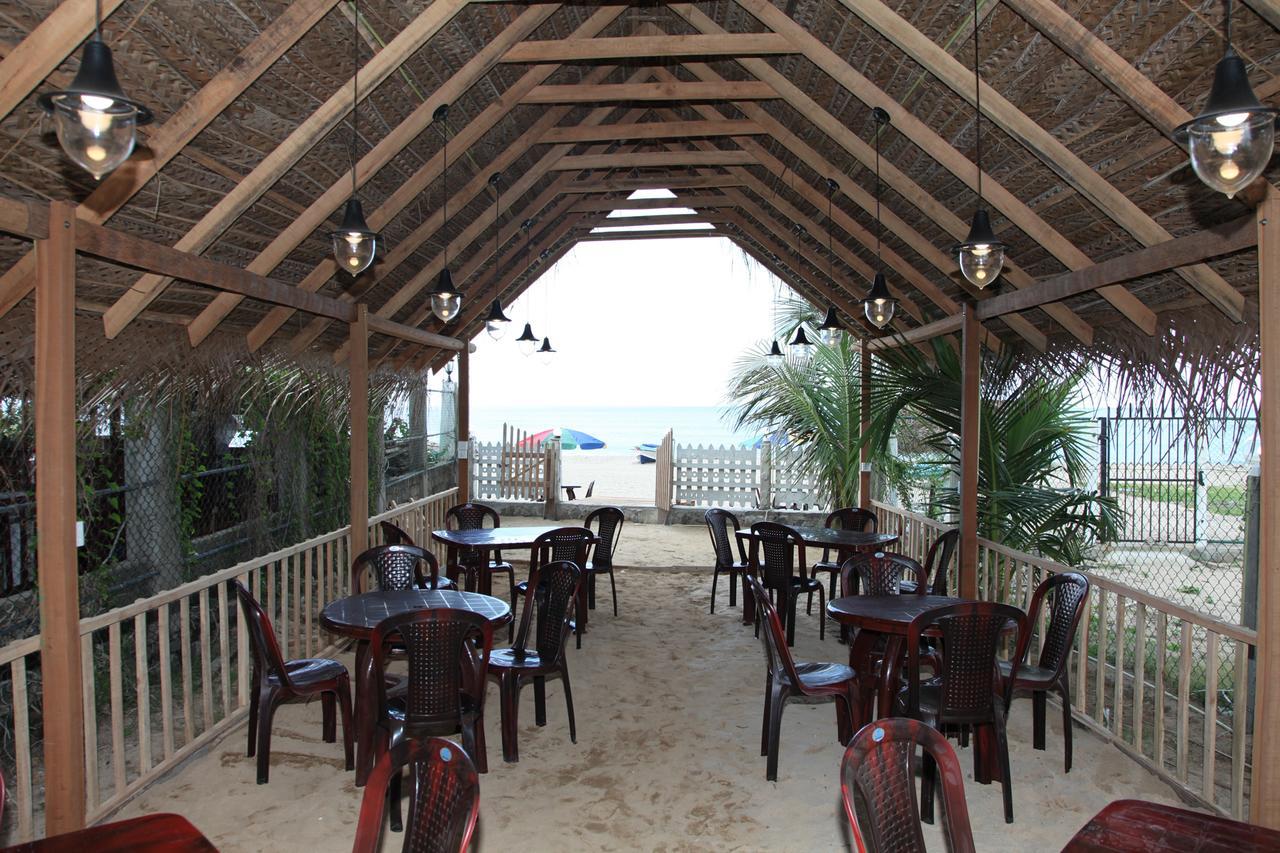 Elegant Green Beach Resort Trincomalee Buitenkant foto